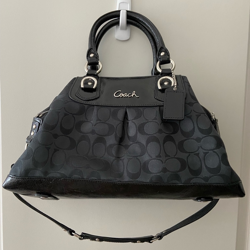 Classic Coach Purse